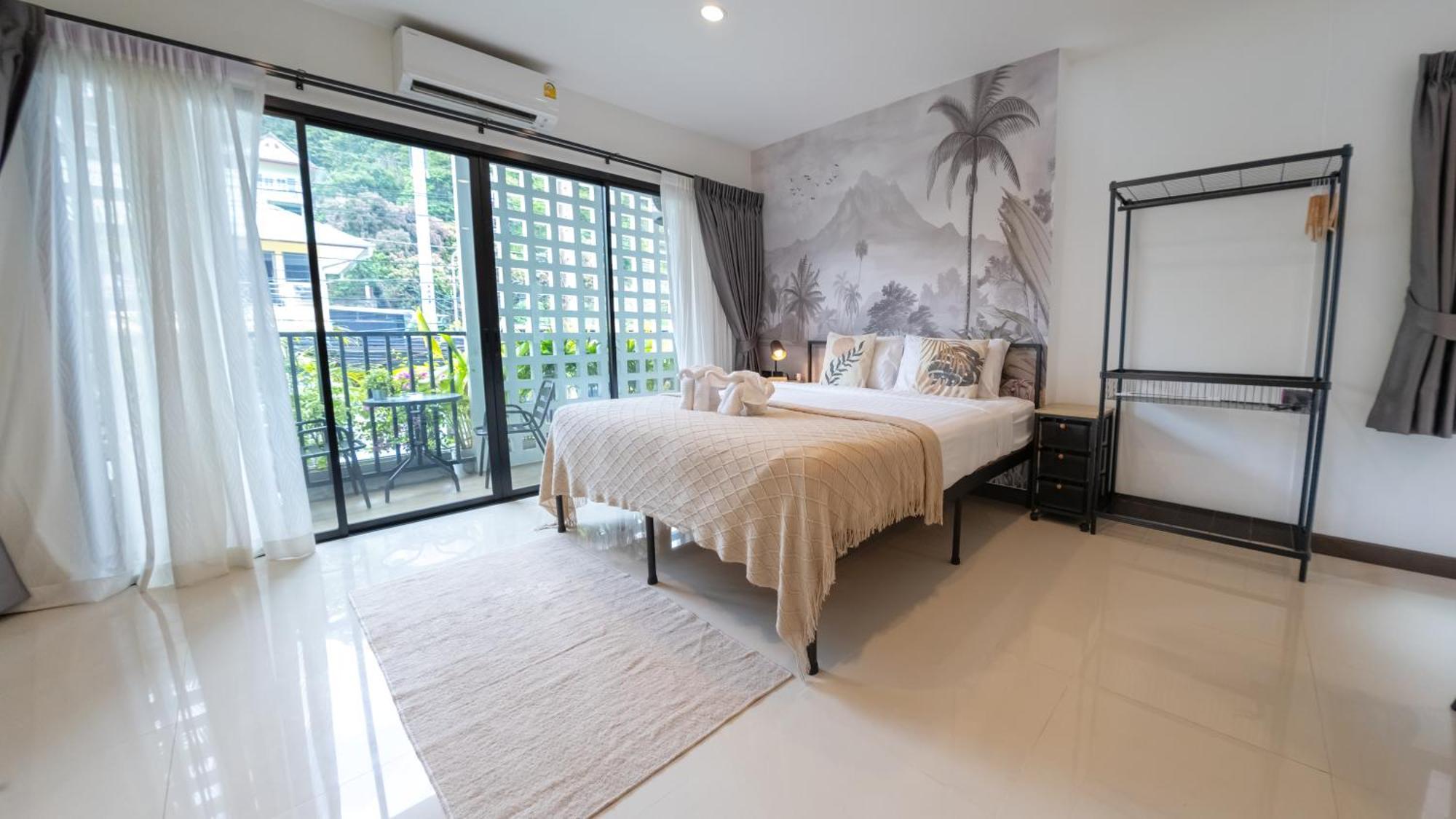 Mitsu Guesthouse Karon Kültér fotó